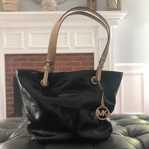 Like new Michael Kors tote